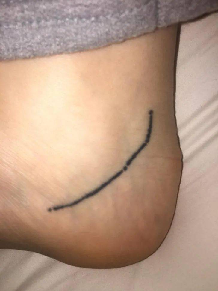 ‘xiongmao体育’
这纹身 算是白纹了 (图2)