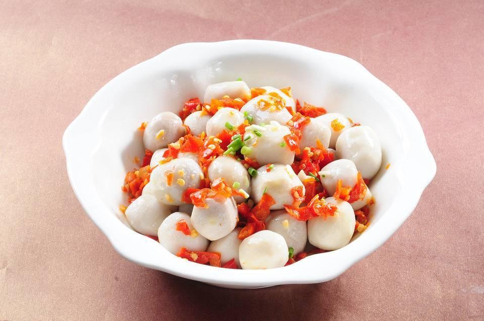 新疆奇巴隆疆域派出所开展“面临面听民意、心贴心解民忧”走访运动‘xiongmao体育’(图1) 熊猫体育