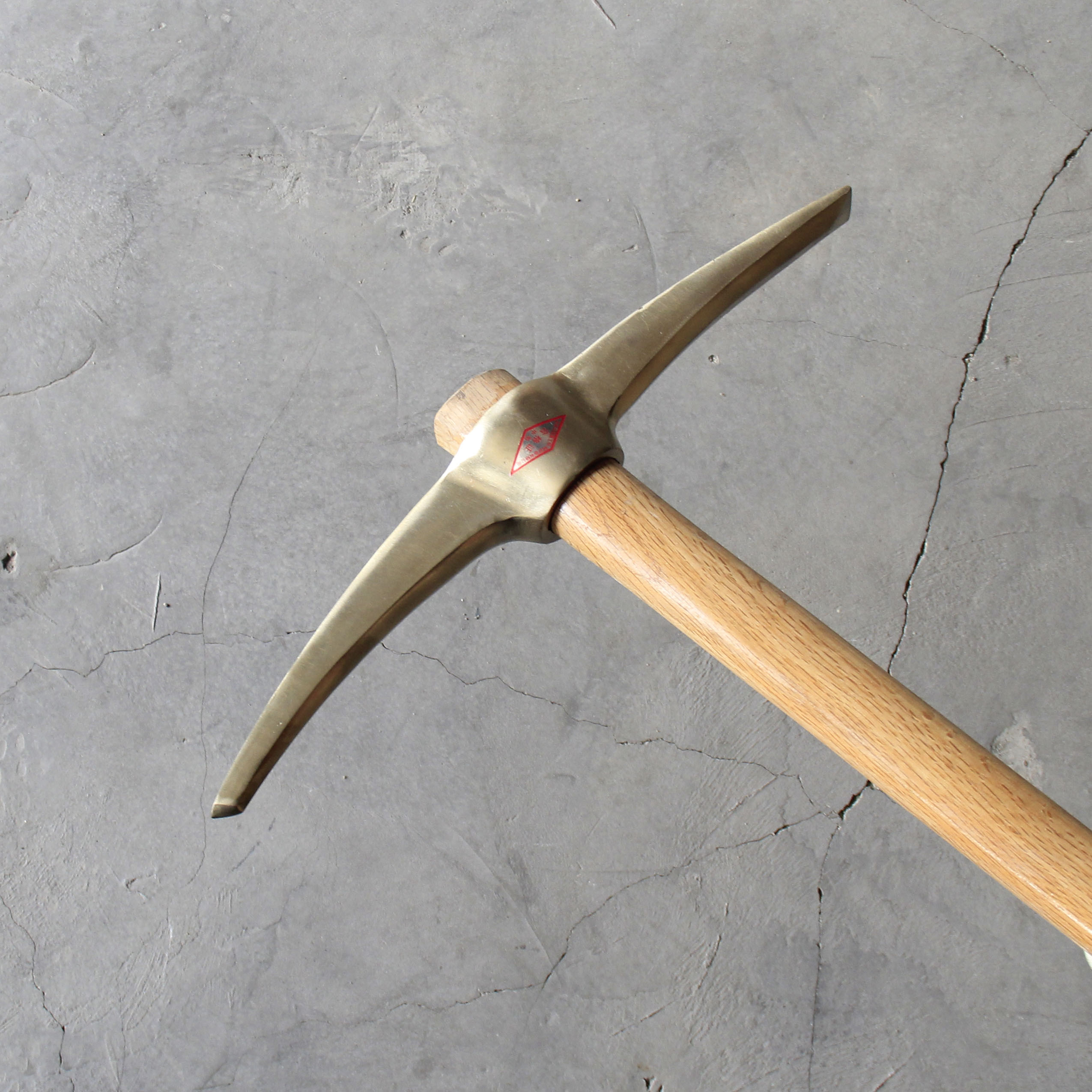 xiongmao体育_非持牌消费金融机构纷纷裁员关店 消费金融牌照将争夺激烈(图1) panda sports