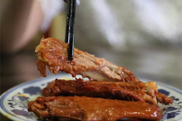 【panda sports】探访武汉康复驿站:出院患者归家前“最后一站”(图2) 熊猫体育