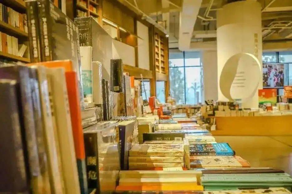 
充实肯定！南岸区建立国家公共文化服务体系示范区验收评审会召开：panda sports(图12)